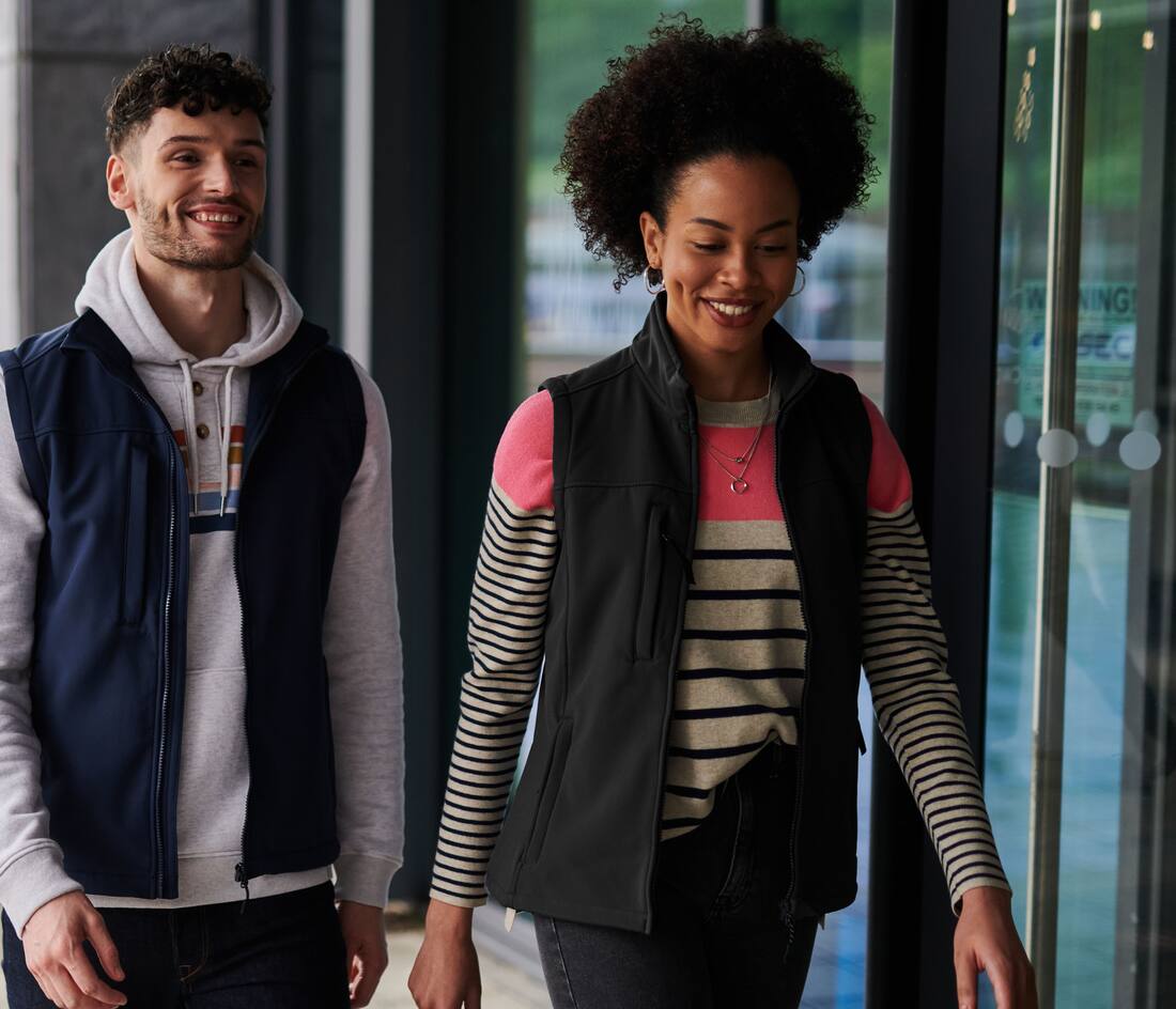 Chaleco Softshell Flux Mujer - TRA790 ( 444.17)