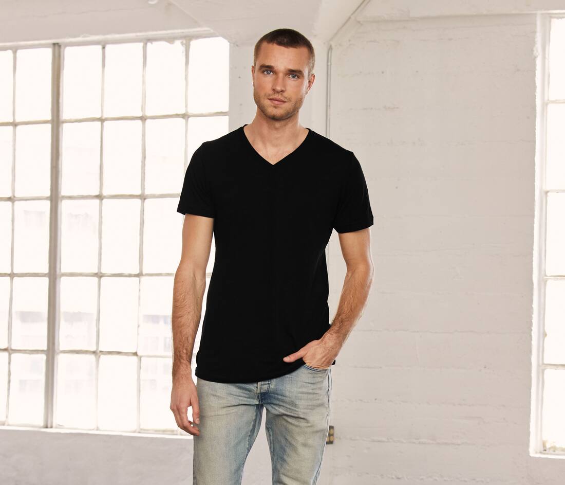 Camiseta cuello V unisex de punto simple - B3005 (136.06)