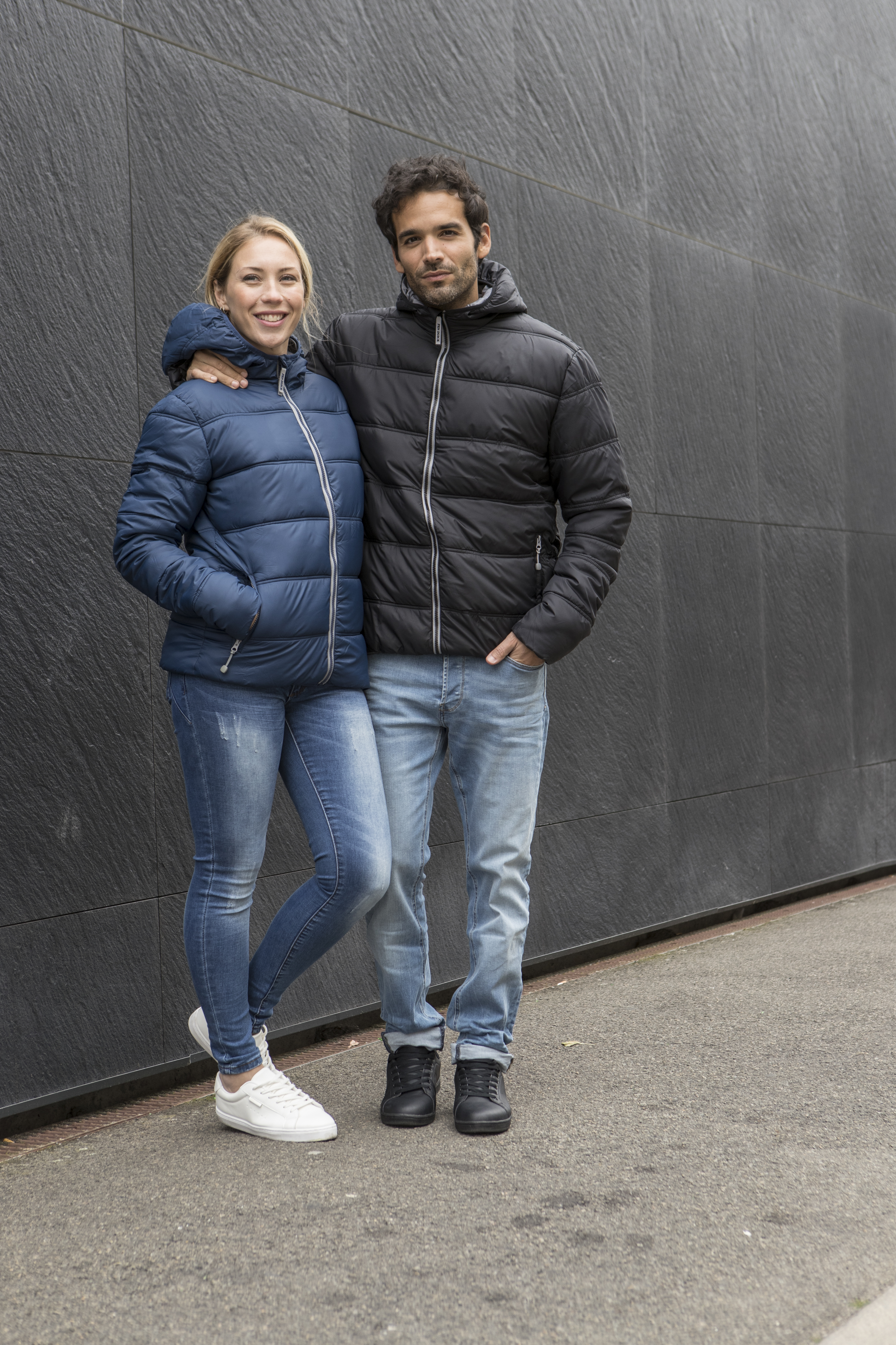 Chaqueta acolchada con capucha hombre " MISTRAL " - PK758