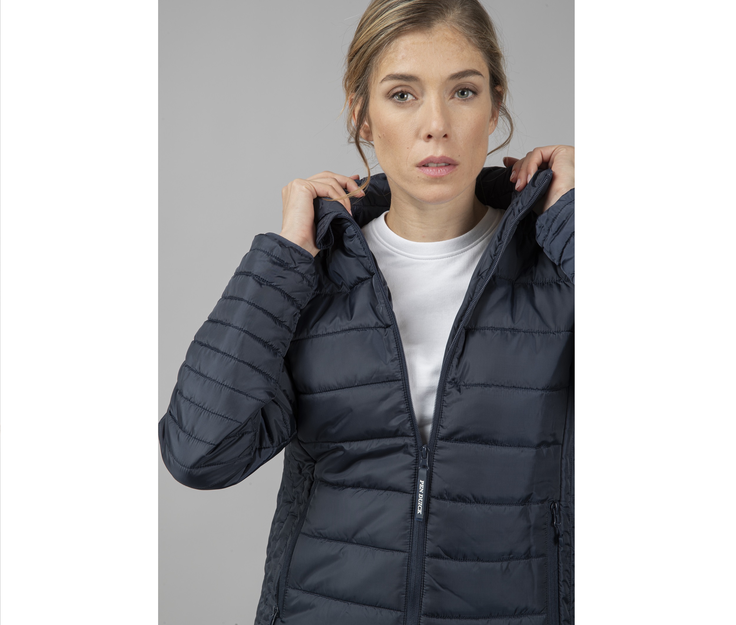 Chaqueta de plumón para mujer de poliéster reciclado - PK791