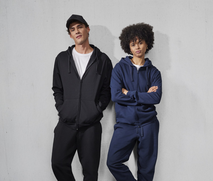 Chaqueta con Cremallera y Capucha ID.224 - WG009 (234.42)