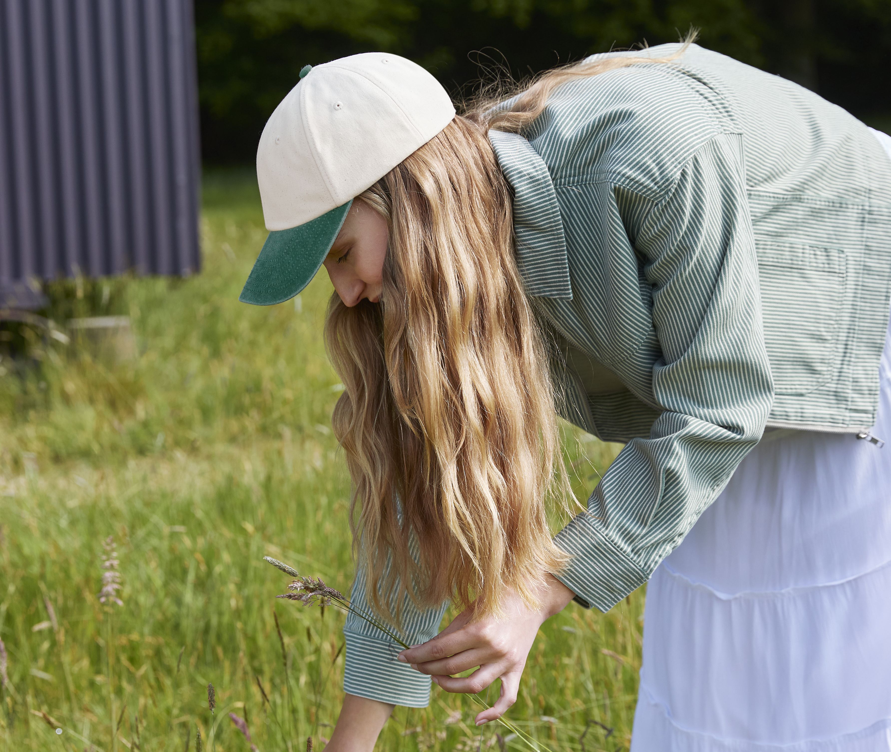 Gorra low profile vintage con visera en contraste - B673 (147.69)