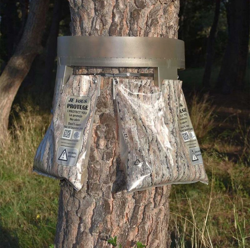 ECOPIEGE 120CM COLLAR PARA EL CONTROL DE LA ORUGA DE LA PROCESIONARIA CON DOBLER BAJANTE 1