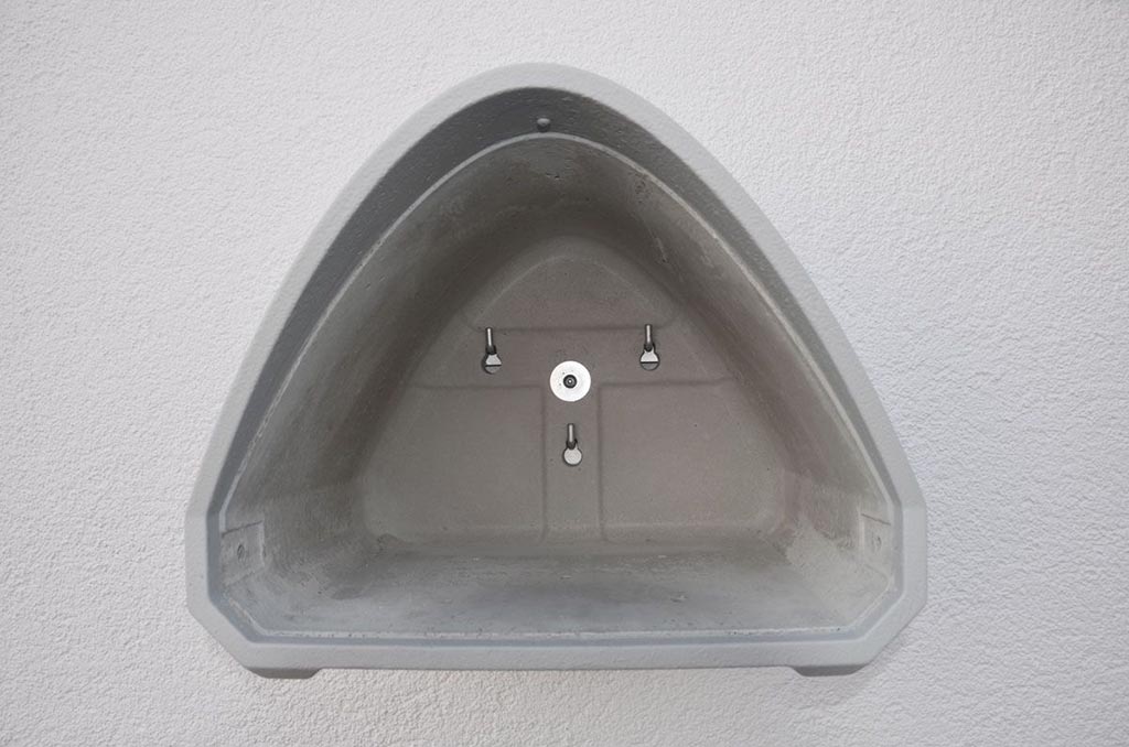 2TF CAJA NIDO PARA CERNICALO COMUN PARA COLOCAR EN FACHADAS 3