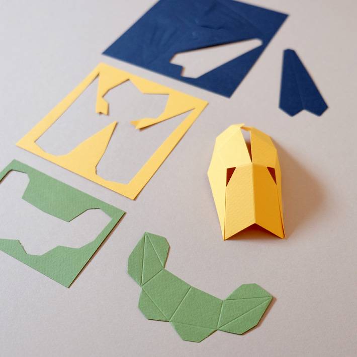 PLEGOPAPER - FIGURA RECORTABLE DE CARBONERO (MALLERENGA CARBONERA) 2