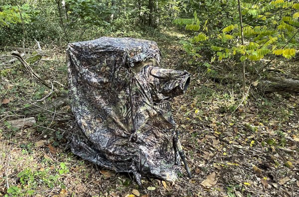 TRAGOPAN TIENDA DE CAMUFLAJE PARA LAS SILLAS CON RESPALDO Y TECHO LAGOPUS S Y B 1