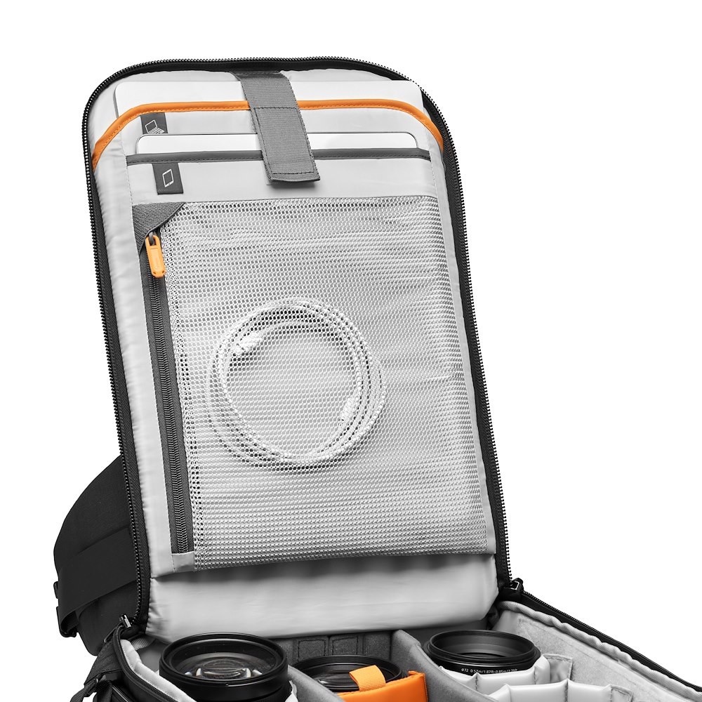 MOCHILA LOWEPRO FLIPSIDE BP 400 AW III COLOR NEGRO 6