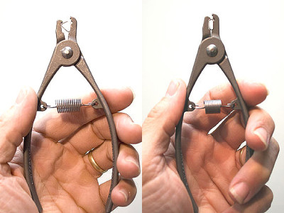 ALICATES PARA APLICAR CROTALES EN MICROMAMÍFEROS 1