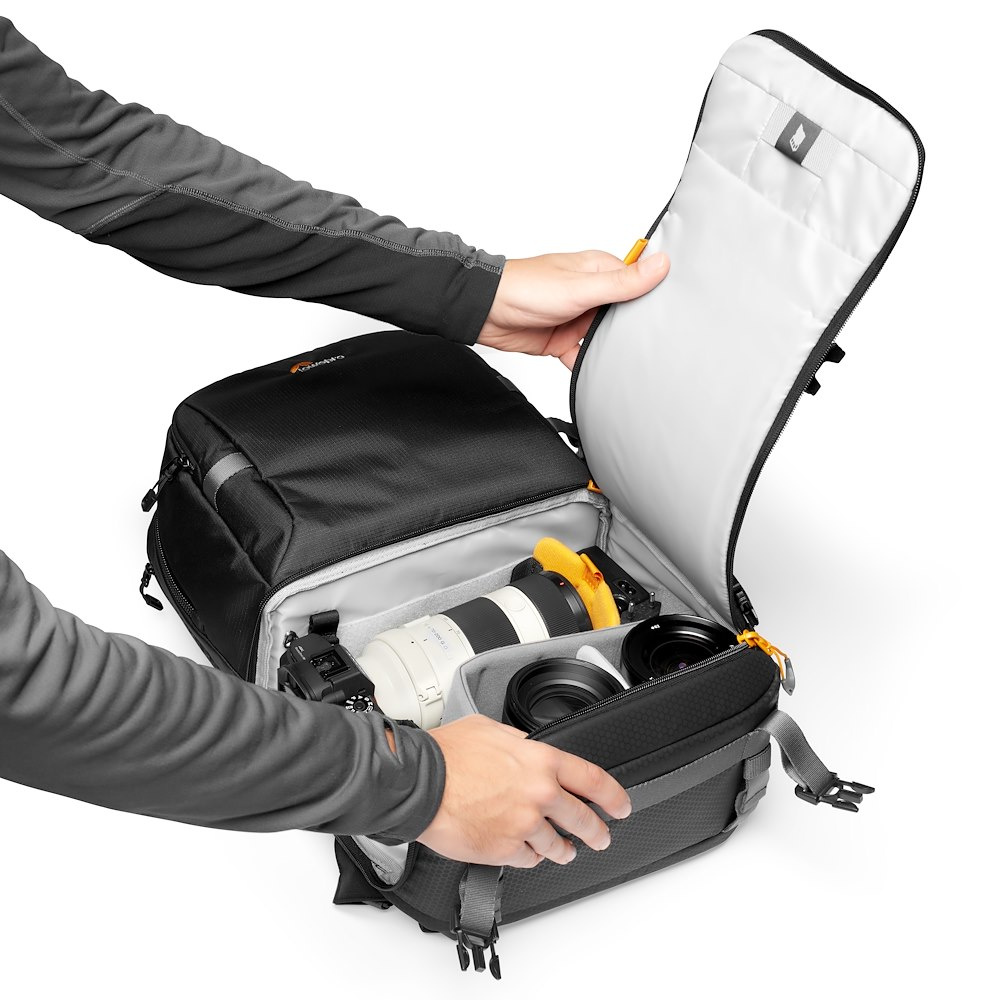 LOWEPRO MOCHILA FASTPACK BP 250 AW III COLOR NEGRO 4