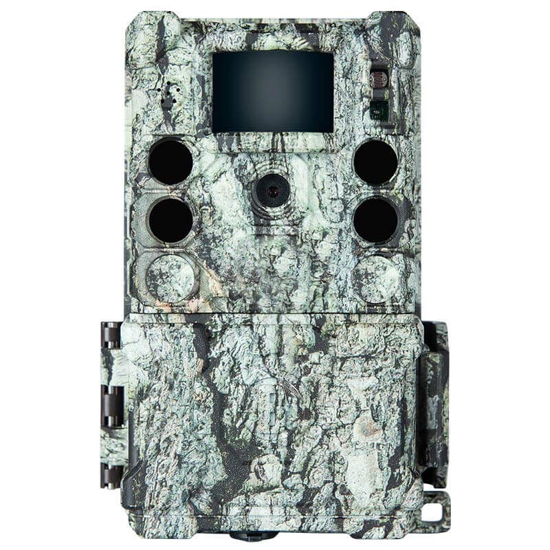 CÁMARA DE TRAMPEO FOTOGRÁFICO BUSHNELL CORE S 4K 30 MP NO GLOW DE CAMUFLAJE CON FLASH DE LUZ INFRARROJA INVISIBLE DE LEDS NEGROS