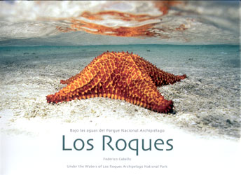 BAJO LAS AGUAS DEL PARQUE NACIONAL ARCHIPIÉLAGO LOS ROQUES 1