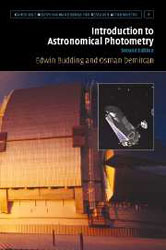 INTRODUCTION TO ASTRONOMICAL PHOTOMETRY