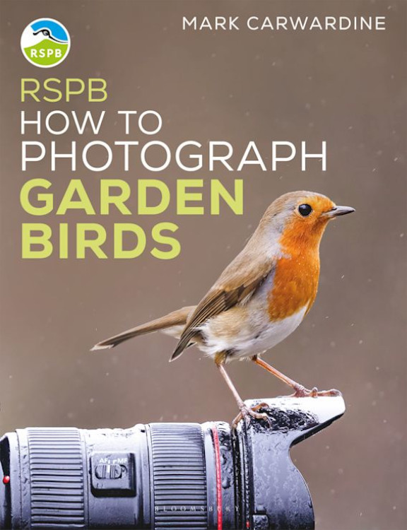 RSPB HOW TO PHOTOGRAPH GARDEN BIRDS 1