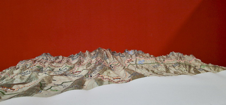 MAPA RELLEU 1:18.000 MONTSERRAT 2