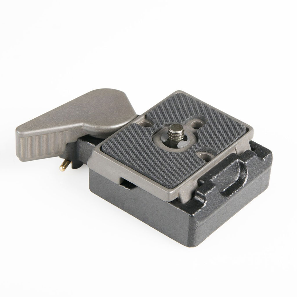 MANFROTTO 323 ADAPTADOR DE PLATO 200PL