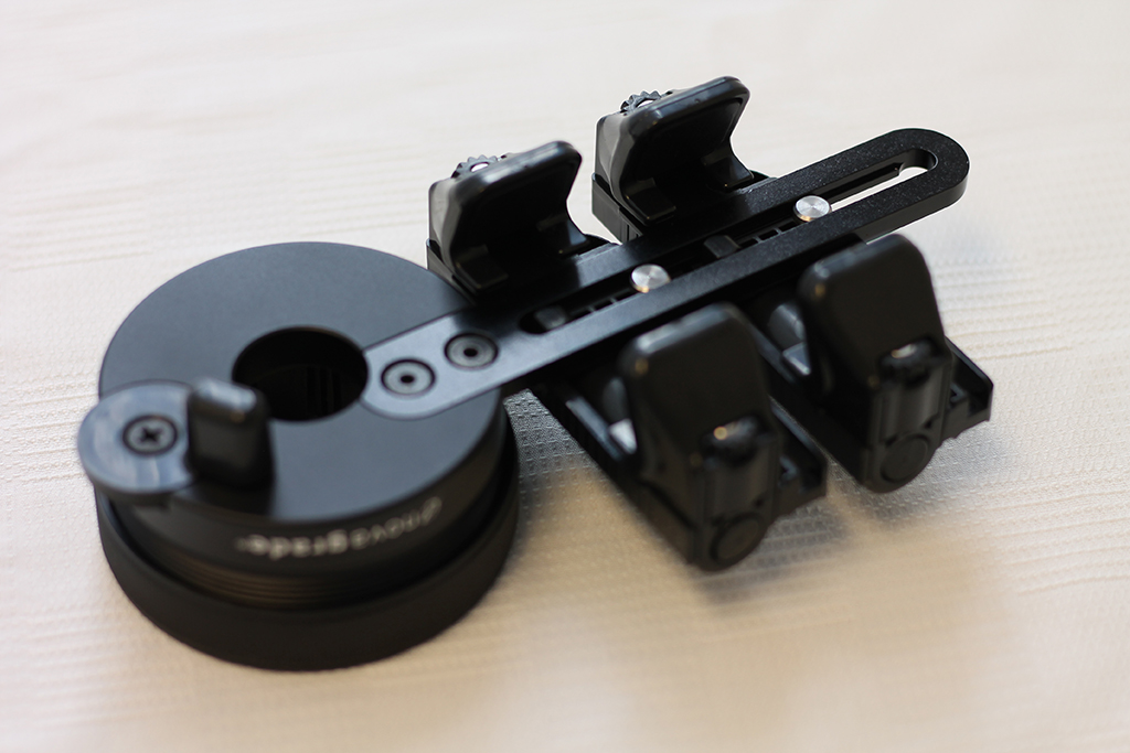NOVAGRADE ADAPTADOR PARA MÓVILES DE DOBLE AGARRE DOUBLE GRIPPER PHONE ADAPTER      2