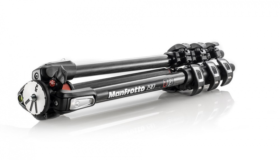 MANFROTTO KIT ORYX COMPUESTO POR TRÍPODE MT190CXPRO4 CON RÓTULA MVH500AH 2