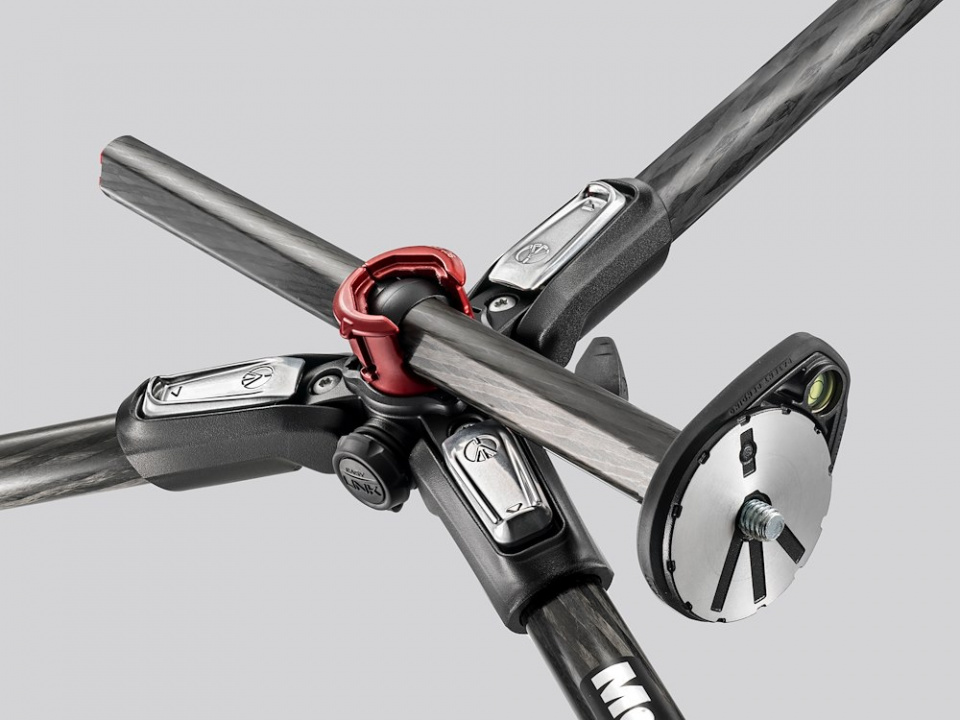 MANFROTTO KIT ORYX COMPUESTO POR TRÍPODE MT190CXPRO4 CON RÓTULA MVH500AH 3