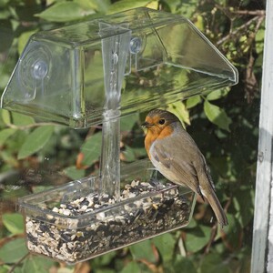 UC-WF COMEDERO PARA VENTANA 4