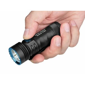 OLIGHT LINTERNA SEEKER 4 MINI CON LUZ LED BLANCA Y ULTRAVIOLETA RECARGABLE 1200 LM 3