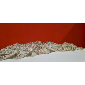 MAPA RELLEU 1:18.000 MONTSERRAT_1